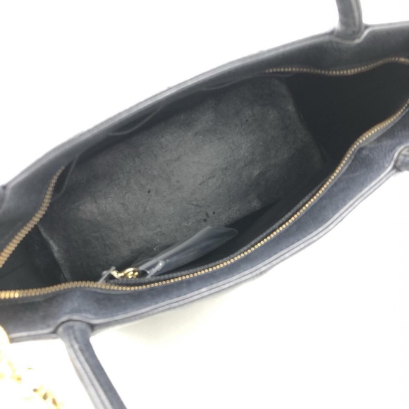 CHANEL Caviar Medallion Tote Bag with Hologram- AUTHENTIC 100% - Picture 8 of 9